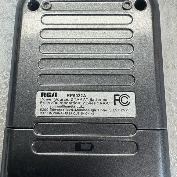 RCA RP5022A Digital Voice Recorder Dictaphone 64MB Silver Tested & Working - Picture 4 of 8